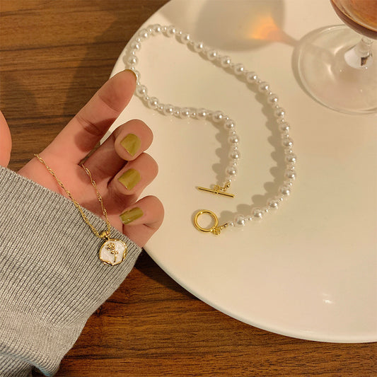 Retro Double-Layer Pearl Pendant Necklace