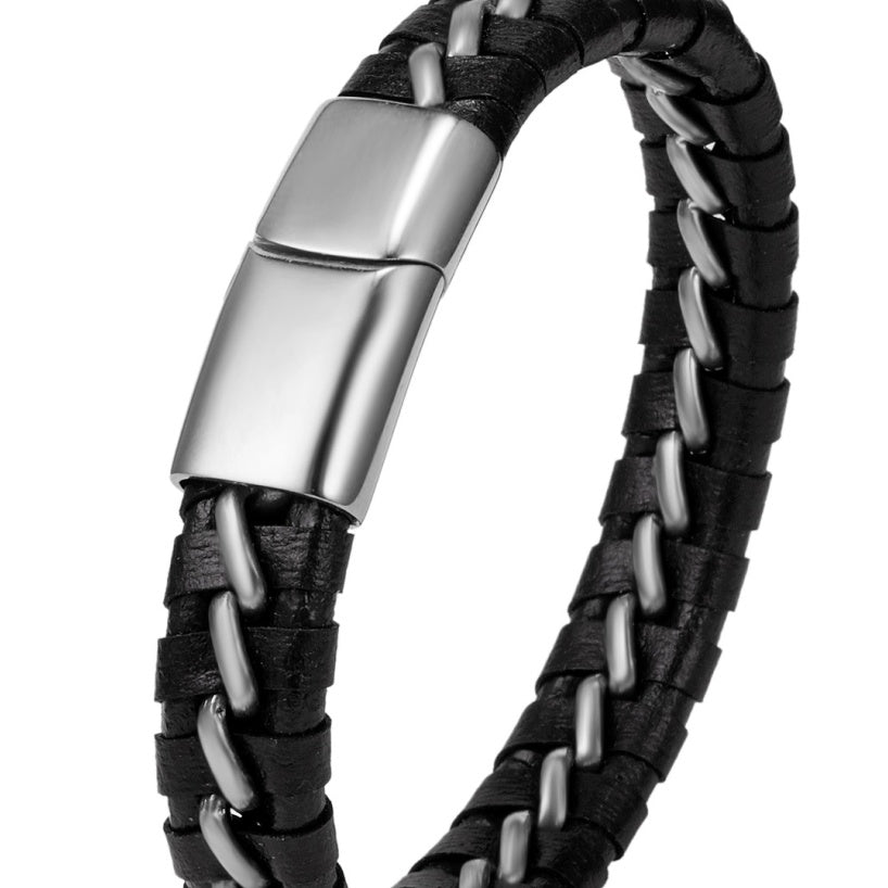Men’s Woven Leather Bracelet