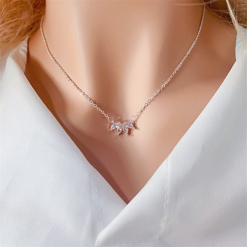 Shining Flower Petal Necklace