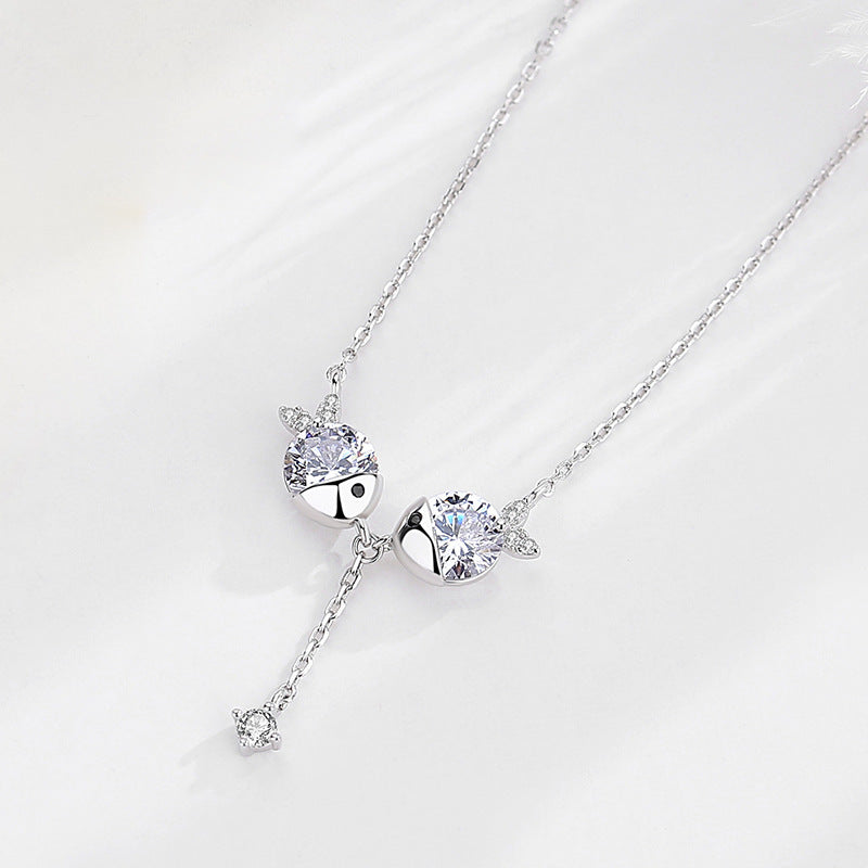 Cute Fish Kiss Zircon Necklace