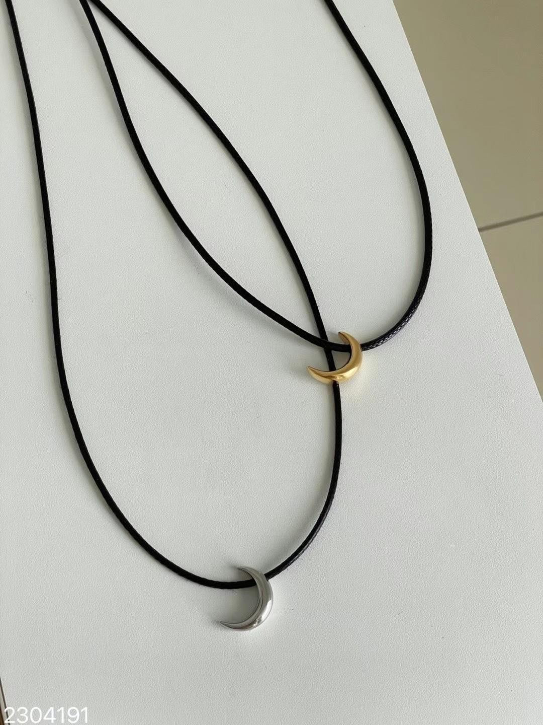 Ins Style Simple Moon Necklace