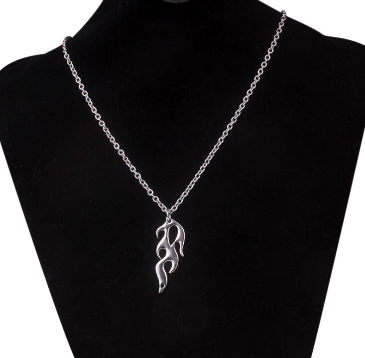 Water Wave Chain Necklace with Animal Pendants