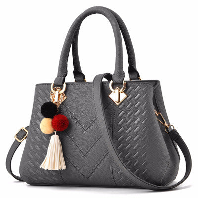 Luxury Ladies Handbags – Stylish Women’s Crossbody Bag for Everyday Elegance