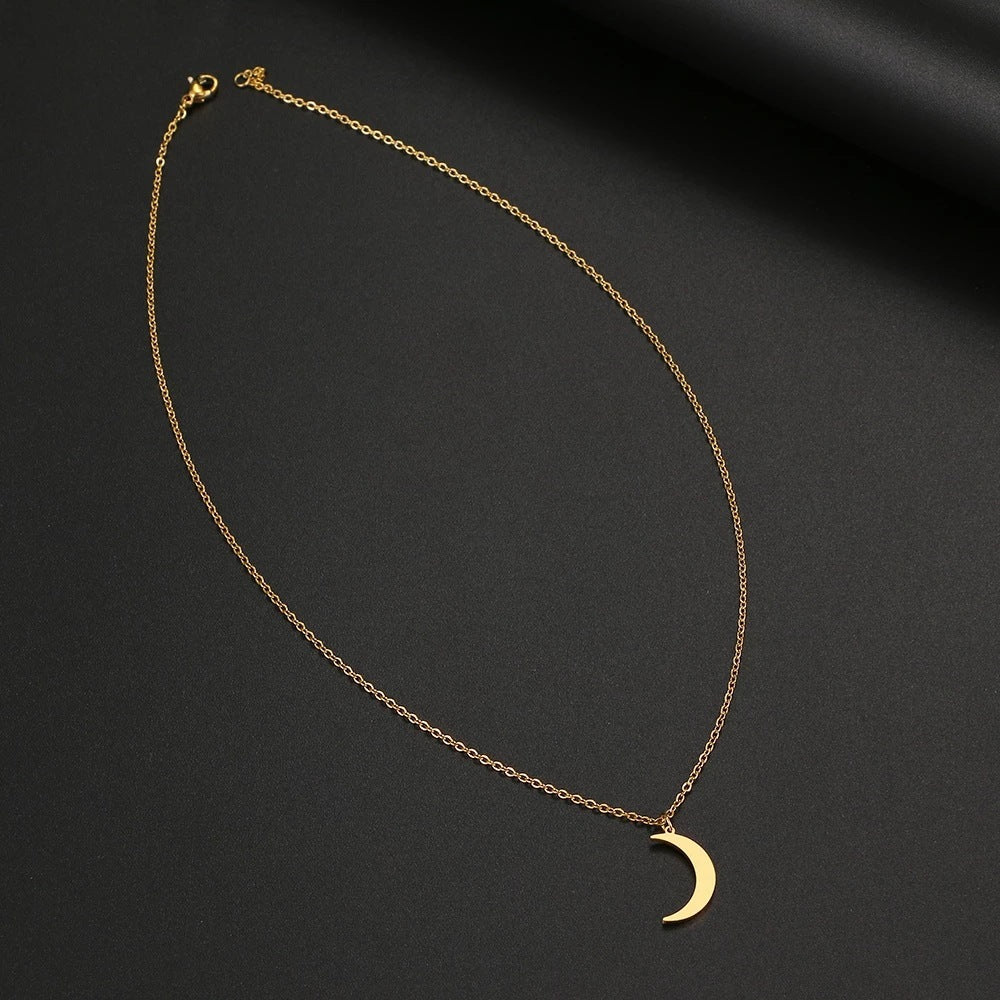 Simple Moon Pendant Necklace