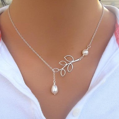 Leaf Pearl Drop Clavicle Chain Necklace