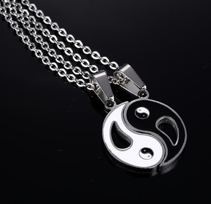 Yin & Yang Couples Necklace Set