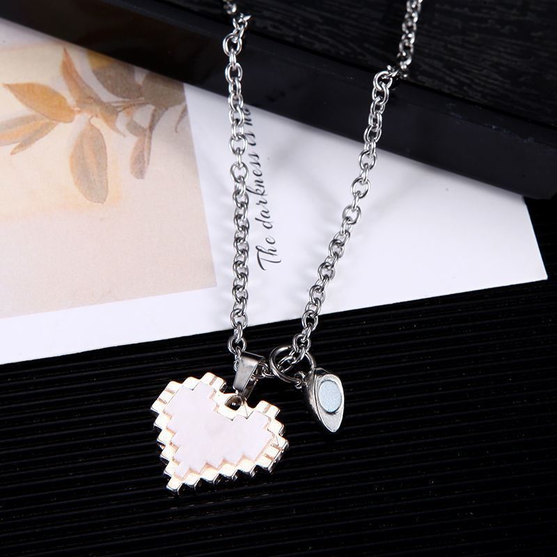 2Pcs Magnetic Heart-Shaped Mosaic Necklace Set