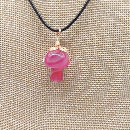 Winding Small Mushroom Natural Stone Necklaces