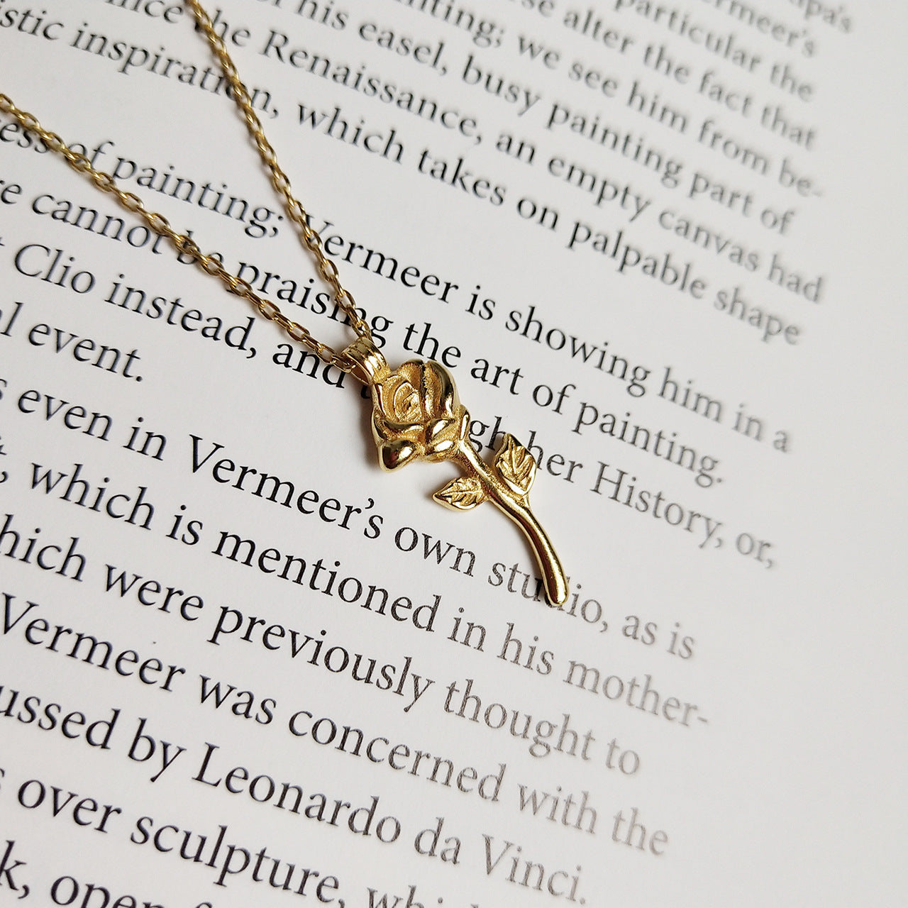 Rose Necklace Gold