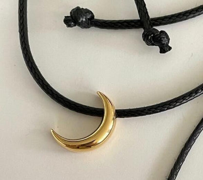 Ins Style Simple Moon Necklace