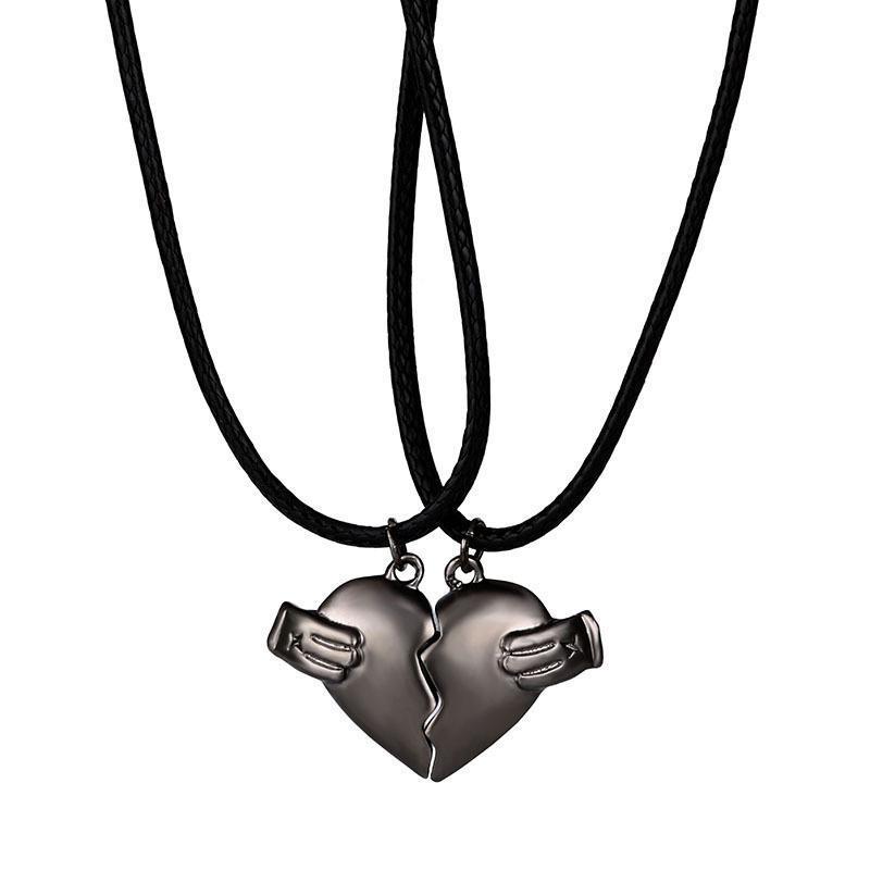 2pcs Heart-Broken Shape Pendant Necklace