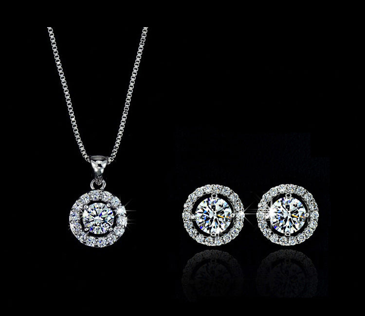 Pendant Set with Floral Design