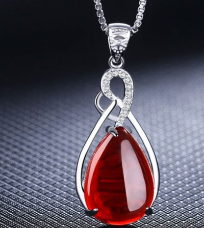 Emerald, Ruby Clavicle Necklace