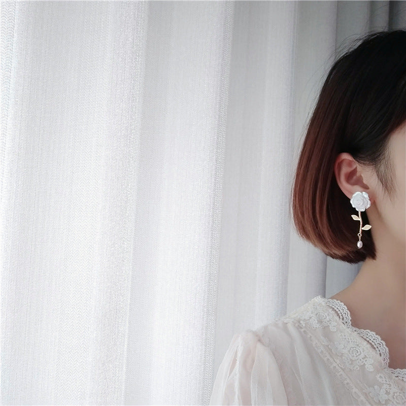 Women’s Flower Metal Alloy Earrings