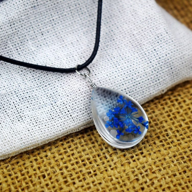 Dried Flower in Waterdrop Necklace & Bracelet Set
