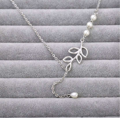 Leaf Pearl Drop Clavicle Chain Necklace