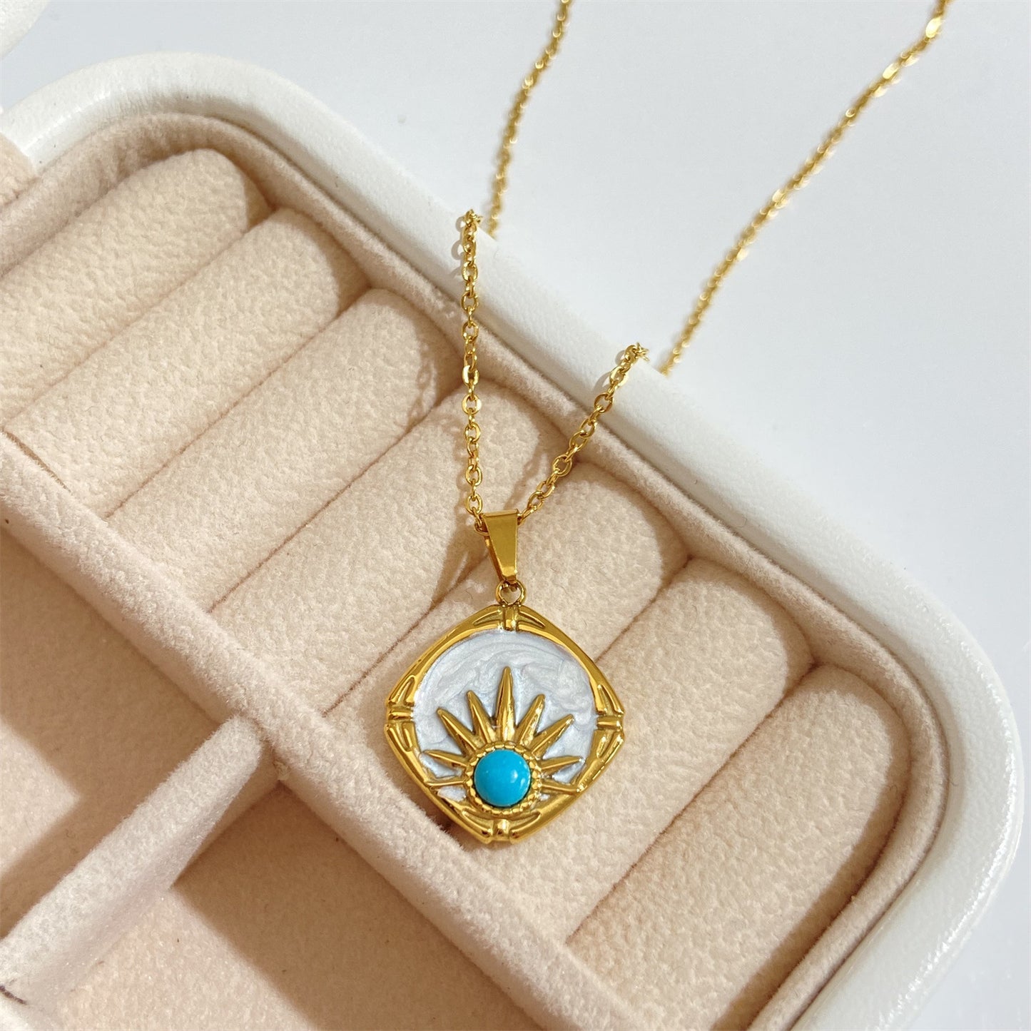 Drop Oil Pearl Blue Turquoise Sun Pendant Necklace