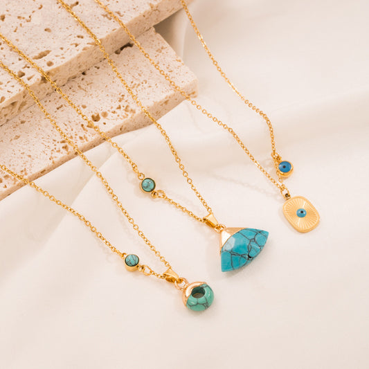 Retro Turquoise Leaf Necklace