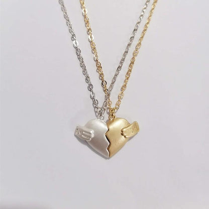 2pcs Heart-Broken Shape Pendant Necklace