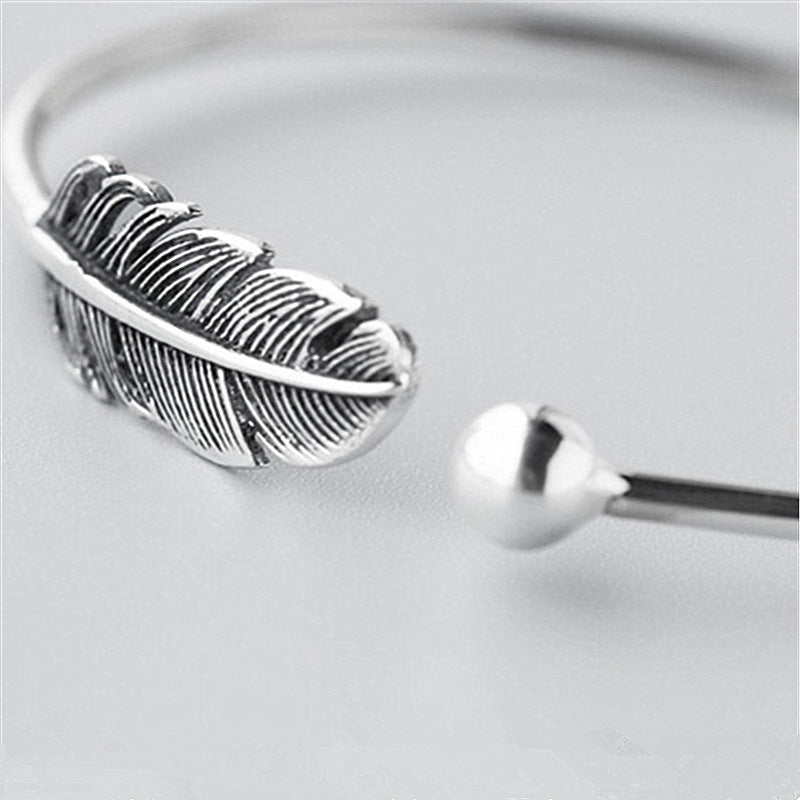 Leaf-Shaped Couple Bracelet