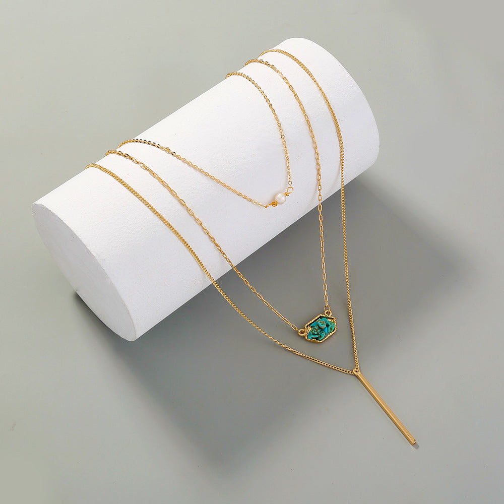 Simple Diamond-Shaped Natural Turquoise Pendant Necklace