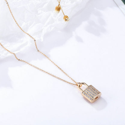 Zircon Lock Necklace