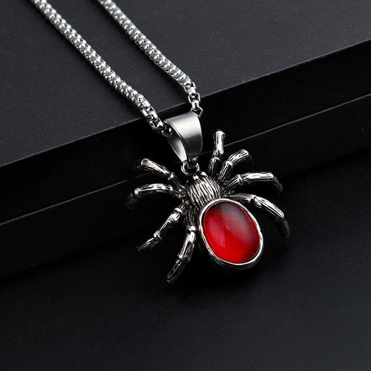 Retro Black Widow Spider Pendant Necklace