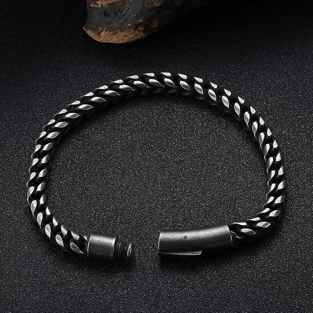 Round Mill Titanium Steel Vintage Bracelet