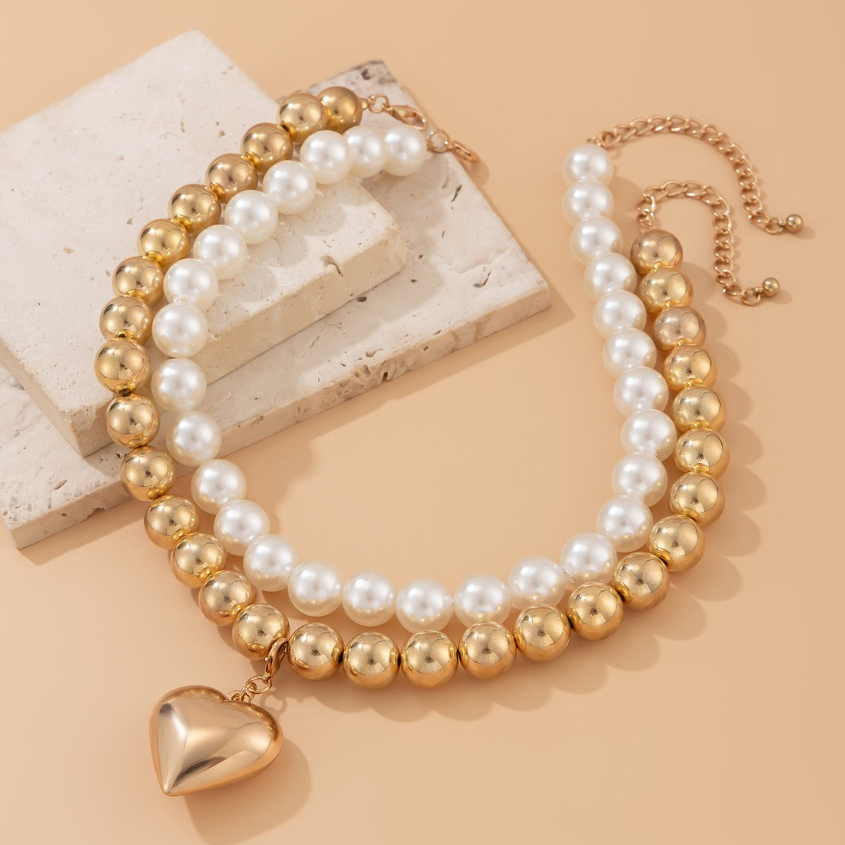 Ornament Pearl Heart Clavicle Chain Necklace