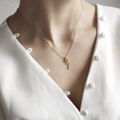 Rose Necklace Gold