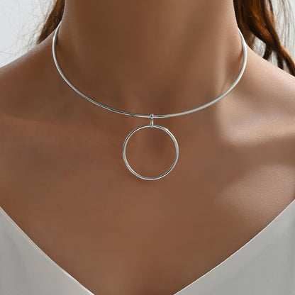 Women’s Collar Circle Choker Necklace