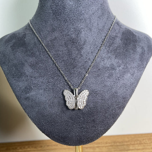 Openable Butterfly Pendant Necklace