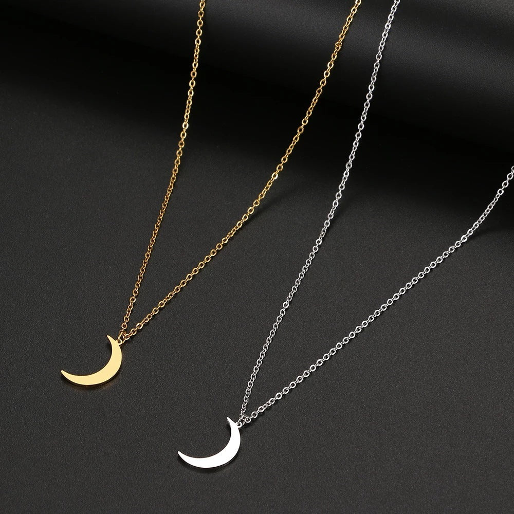 Simple Moon Pendant Necklace