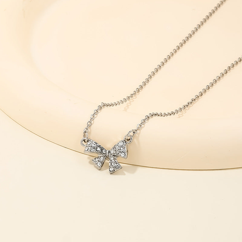 Sweet Light Luxury Bow Necklace for