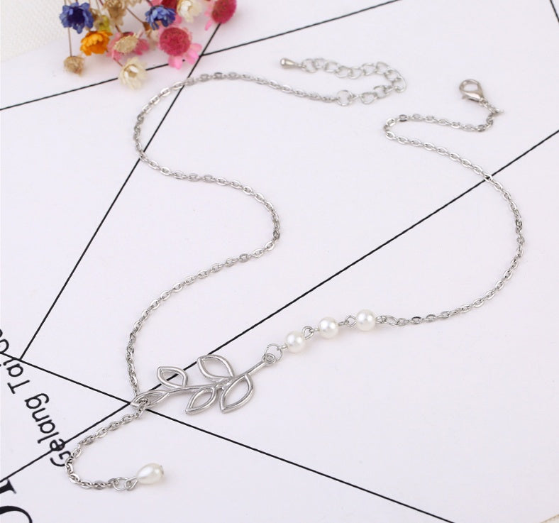 Leaf Pearl Drop Clavicle Chain Necklace