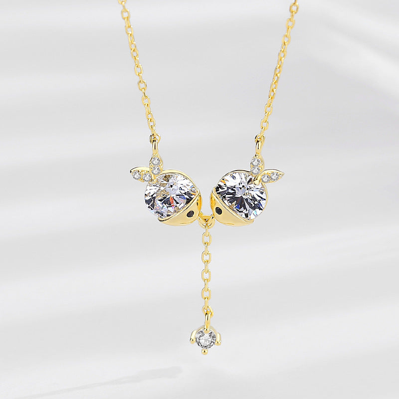 Cute Fish Kiss Zircon Necklace