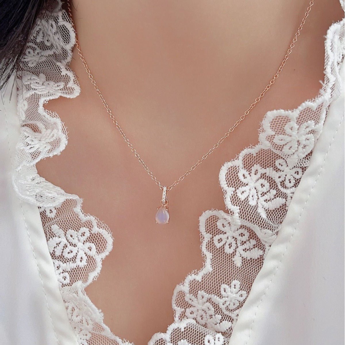 925 Silver Water Drop Moonstone Necklace - Trendy Radar