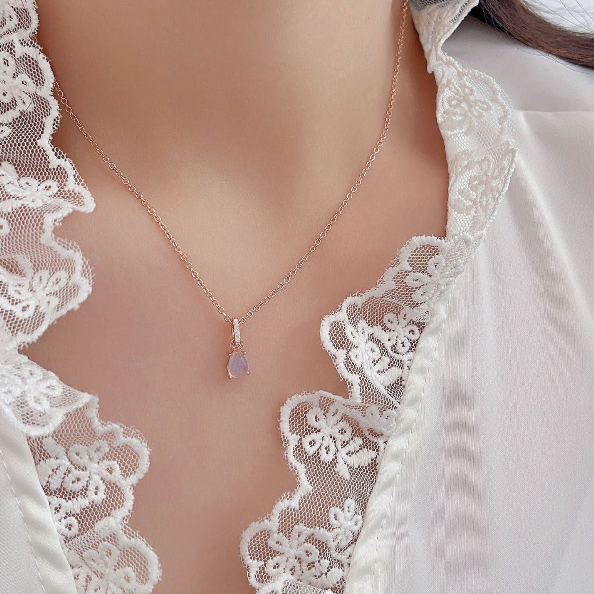 925 Silver Water Drop Moonstone Necklace - Trendy Radar