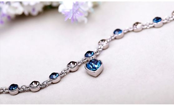 Heart of the Ocean Crystal Bracelet