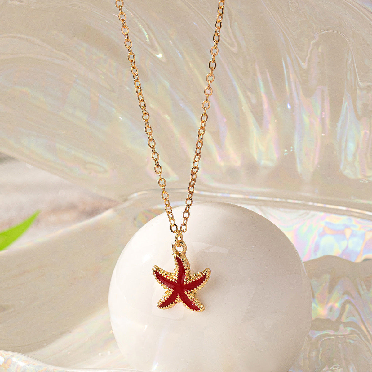 Dripping Starfish Pendant Necklaces