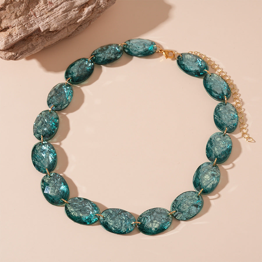 Green Oval Resin Geometric Clavicle Chain