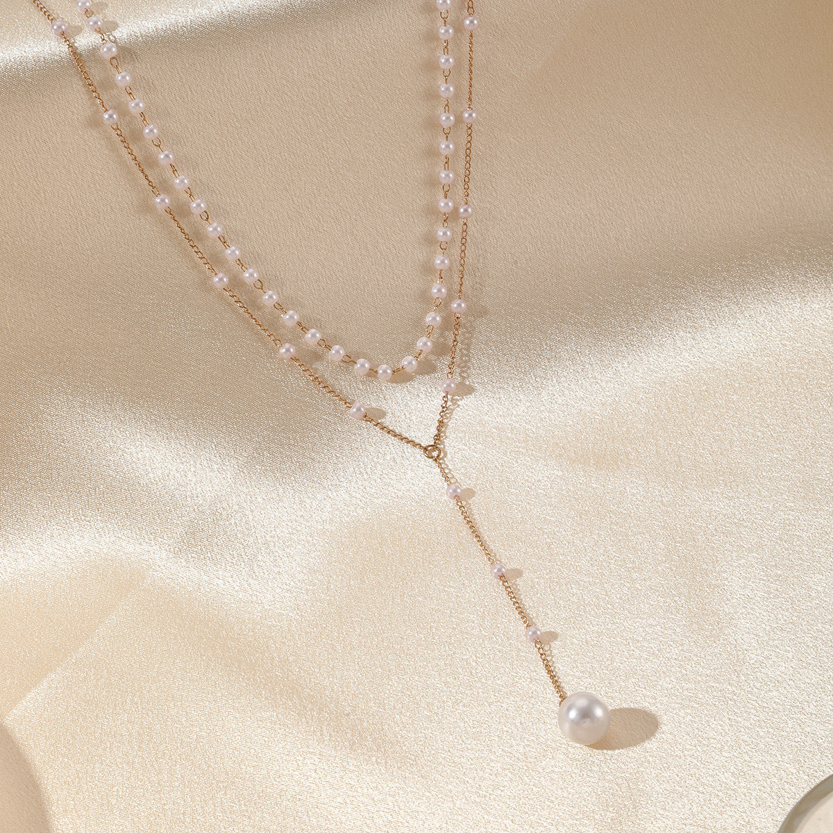 Elegant Double Layer Pearl Necklace
