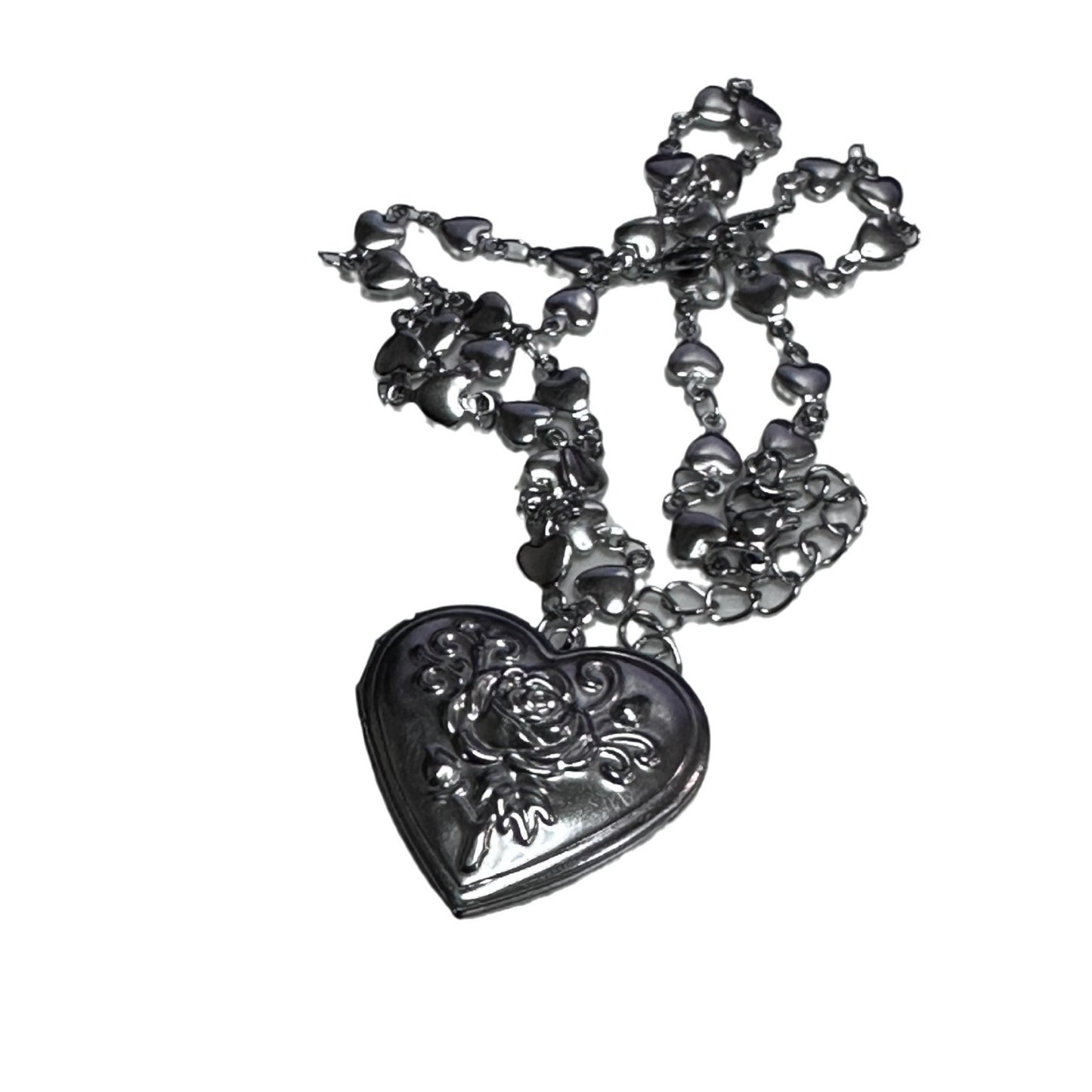 INS Heart-Shaped Flip Carved Necklace