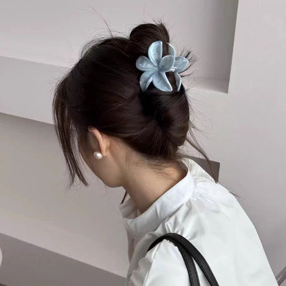 Summer Mint Plumeria Rubra Grip Hairclip