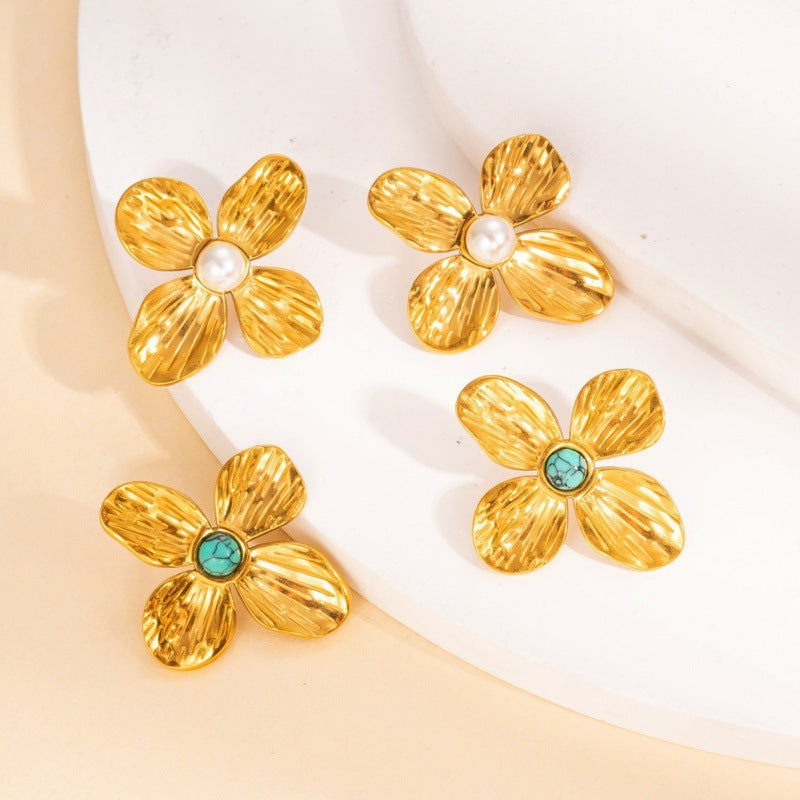 Retro Gold Leaf Petal Jewellery Set