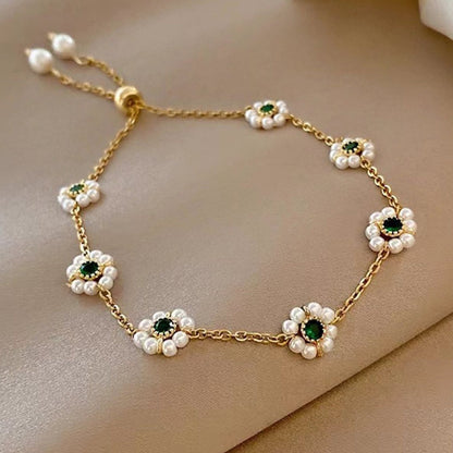 Pearl Flowers Adjustable Bracelet