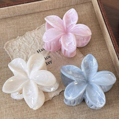 Summer Mint Plumeria Rubra Grip Hairclip