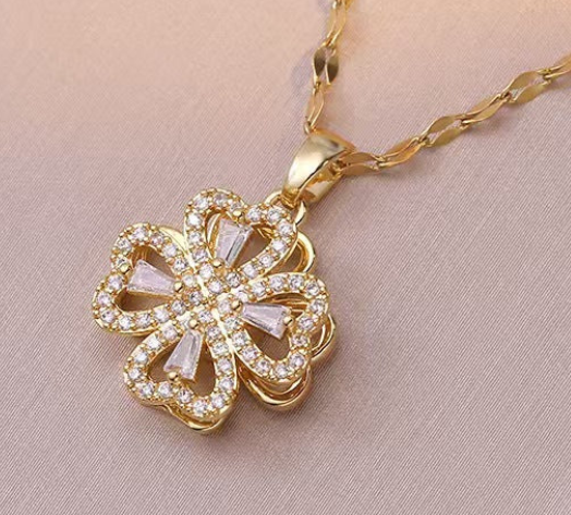 Rotatable Heart-Shaped Four-Leaf Flower Necklace