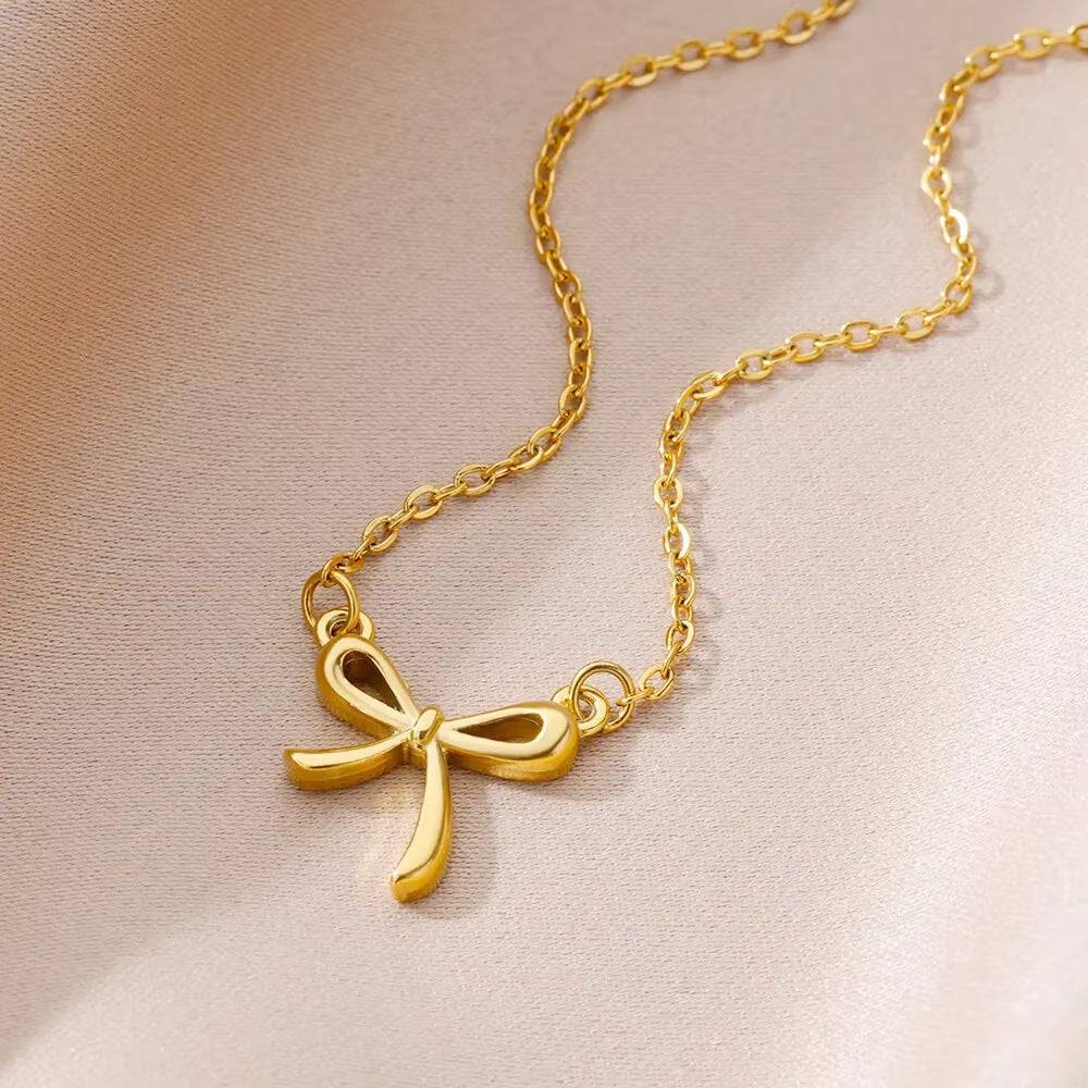 Elegant Women’s Bow Necklace
