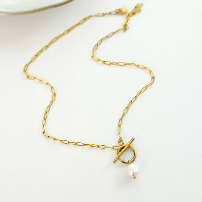 Women's Baroque Pearl Pendant Necklace